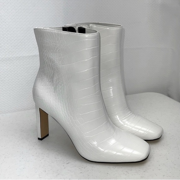 INC Dasha Block Heel Booties - Picture 1 of 8